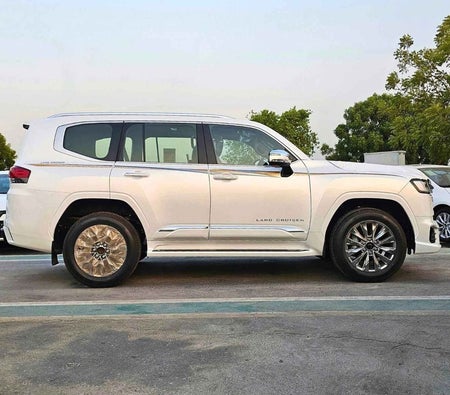 Bianca Toyota Land Cruiser 2026