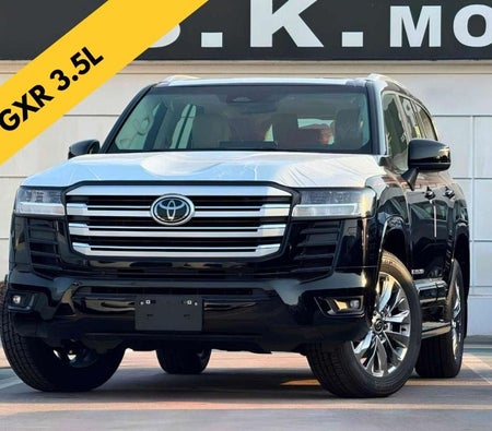 Черный Toyota Land Cruiser 2026 Черный Toyota Land Cruiser 2026