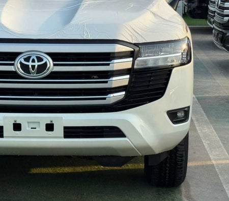 Weiß Toyota Land Cruiser 2026 Weiß Toyota Land Cruiser 2026