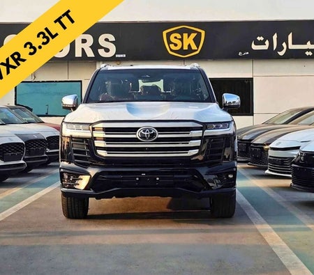 Черный Toyota Land Cruiser 2026 Черный Toyota Land Cruiser 2026