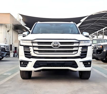 Bianca Toyota Land Cruiser 2026