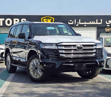 Черный Toyota Land Cruiser 2026 Черный Toyota Land Cruiser 2026