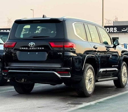 Black Toyota Land Cruiser 2026