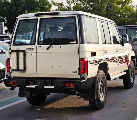 Bianca Toyota Land Cruiser 70 2024 Bianca Toyota Land Cruiser 70 2024