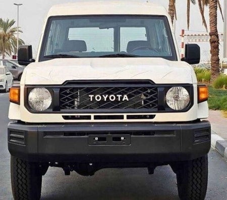Toyota Land Cruiser 70 2025, photo 4 of 4