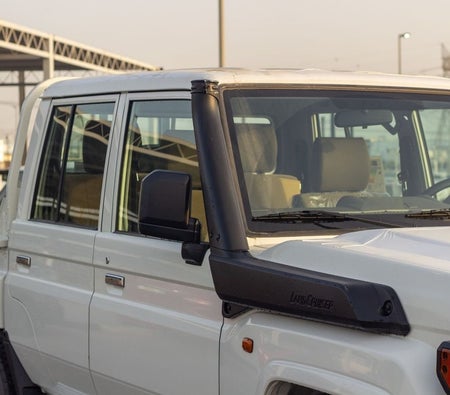 Toyota Land Cruiser 70 2026, photo 4 of 4