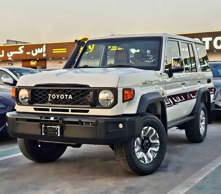 Blanc Toyota Land Cruiser 70 2026 Blanc Toyota Land Cruiser 70 2026