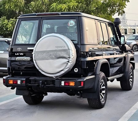 Schwarz Toyota Land Cruiser 70 2026 Schwarz Toyota Land Cruiser 70 2026
