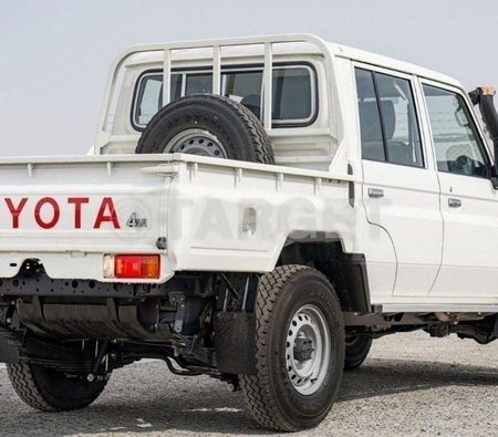 Toyota Land Cruiser Pickup 2025, photo 2 of 4