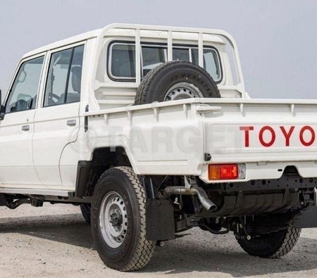 Toyota Land Cruiser Pickup 2025, photo 4 of 4