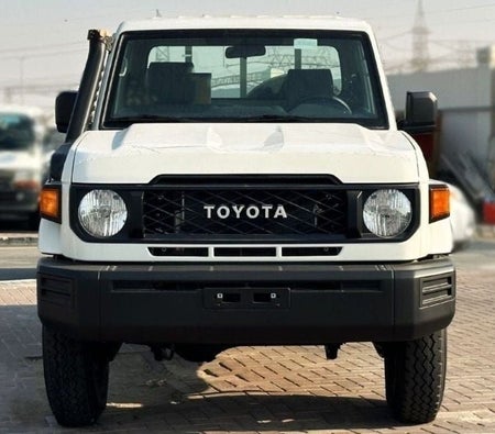 Toyota Land Cruiser Pickup 2025, photo 2 of 4