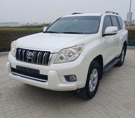 Bianca Toyota Prado 2011