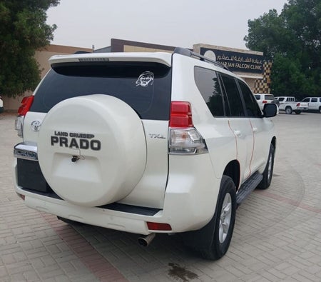 Bianca Toyota Prado 2011