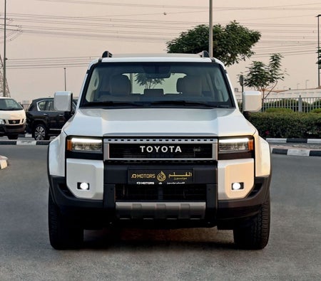Blanc Toyota Prado 2024