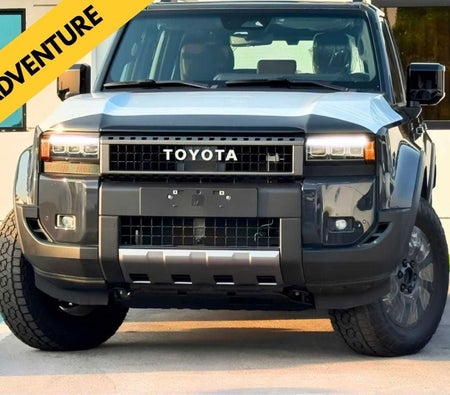 Серый Toyota Prado 2026 Серый Toyota Prado 2026