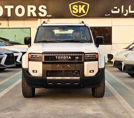 Bianca Toyota Prado 2026