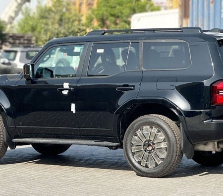 Черный Toyota Prado 2026 Черный Toyota Prado 2026