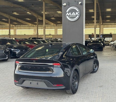 Black Toyota Prius 2025