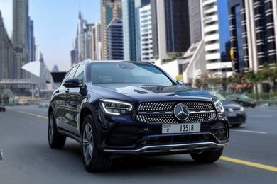 ファクト Rent Mercedes Benz GLC 300 Dubai | OneClickDrive Car Rental