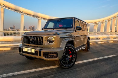 ムスタング Dark Gray Mercedes Benz G63 AMG car rental price list in Dubai, UAE