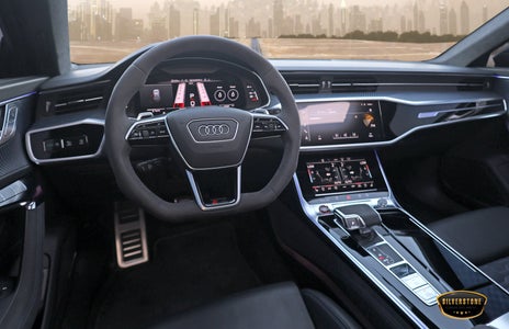 Rent Audi RS6 avant performance 2024, photo 3 of 4