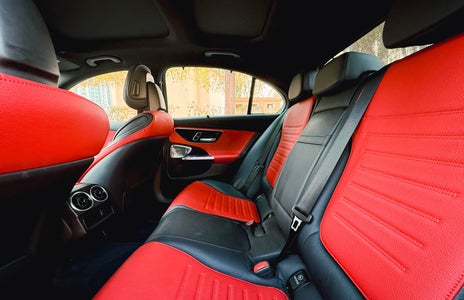 Rent Mercedes Benz C200 2025, photo 4 of 4