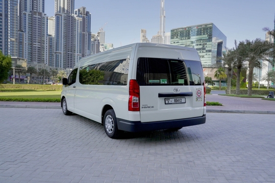 Toyota Hiace 11 Personen 2022 6