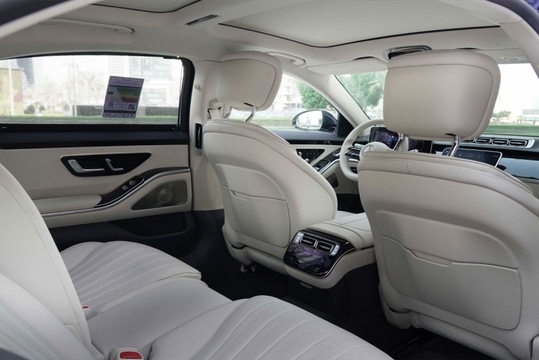 Mercedes Benz S Class 2023 5