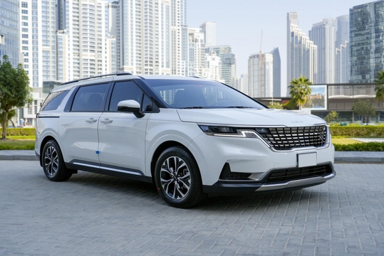 Kia Carnival 1