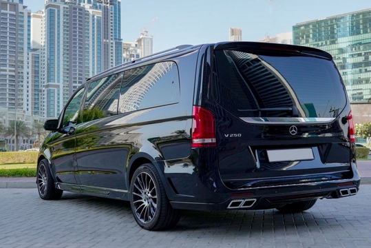 Mercedes Benz V sınıfı 2022 (2 LCD'li Premium) 7 Kişilik 6