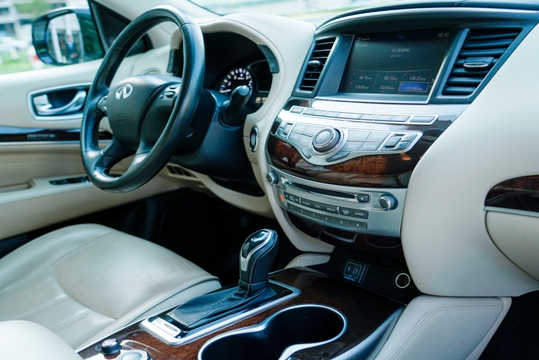 InfinitiQX60 3