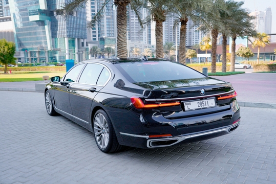 BMW 730 Li 2022 6