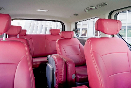 Hyundai H1 (11 Personen) 4