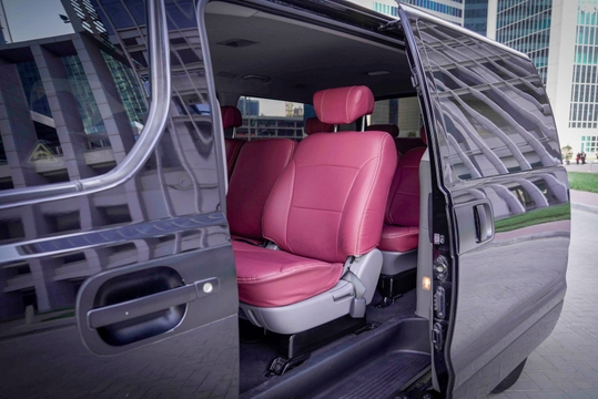 Hyundai H1 (11 Personen) 2
