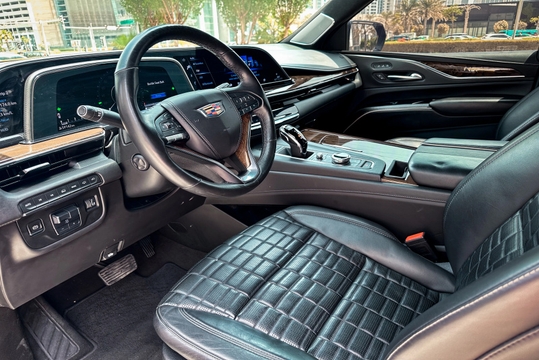 Cadillac Escalade ESV 5