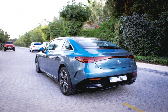 Mercedes Benz EQE 5