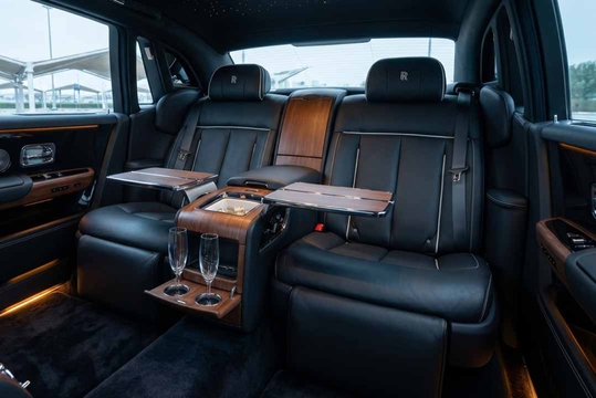 Rolls-Royce Phantom Extended Wheelbase 4