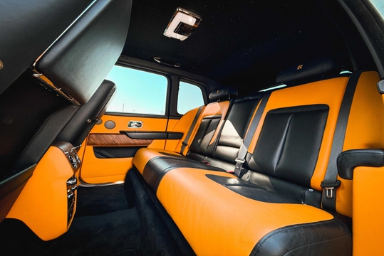 Rolls Royce Cullinan 2023 3